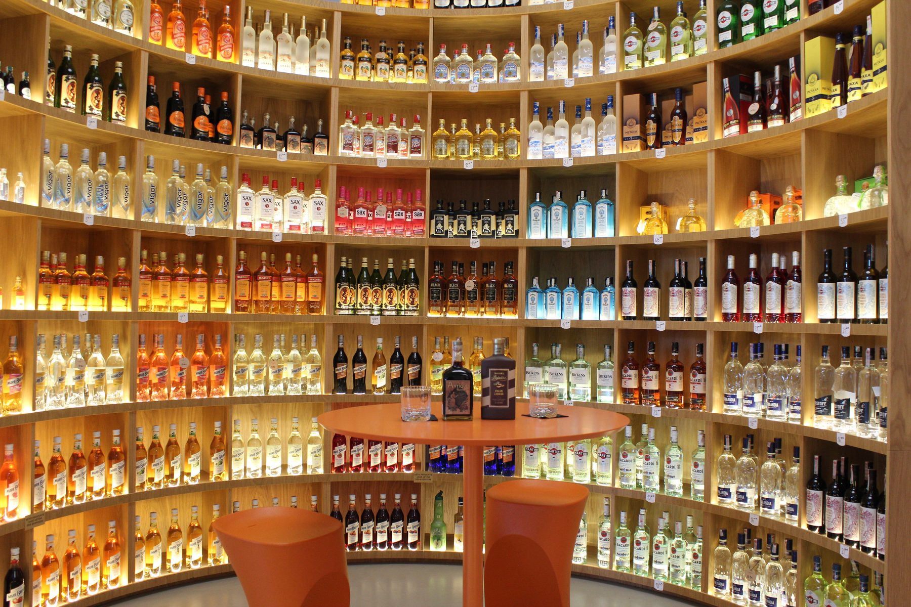 Argo Drinks showroom in Kosovo — curved spirits room